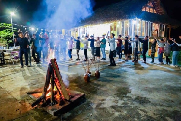 tour du lịch kim bôi hòa bình