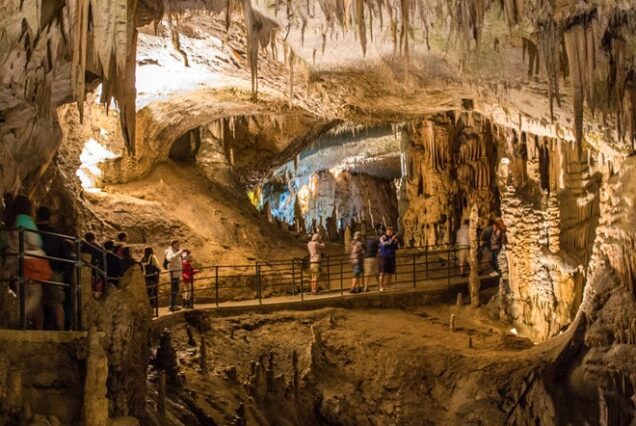 tour du lịch kim bôi hòa bình