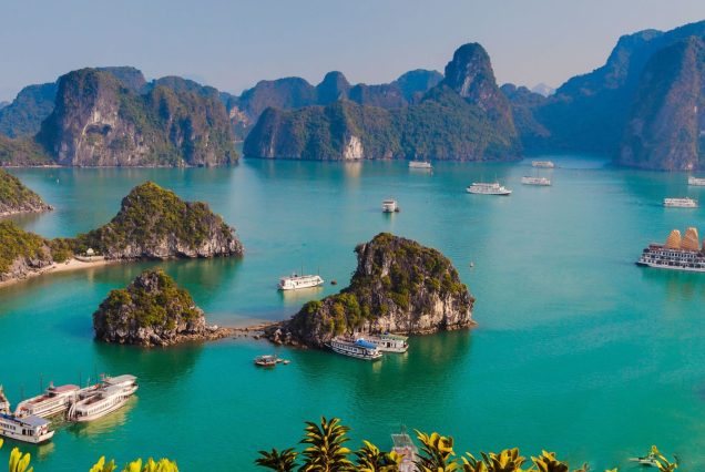 KHÁM PHÁ VỊNH HẠ LONG