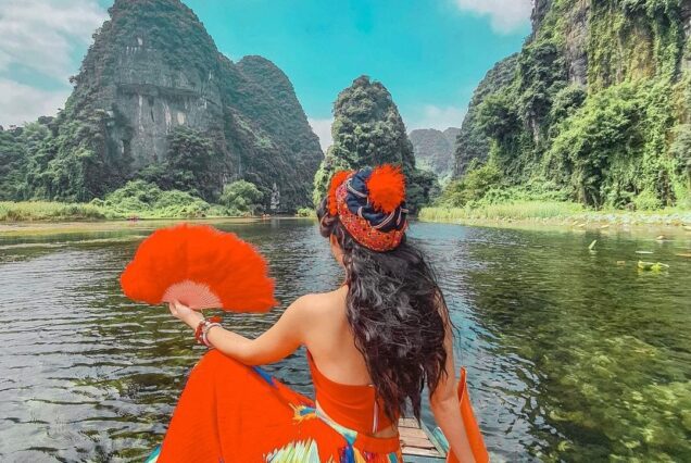 Tour Bái Đính - Tràng An - Hang Múa 1 ngày