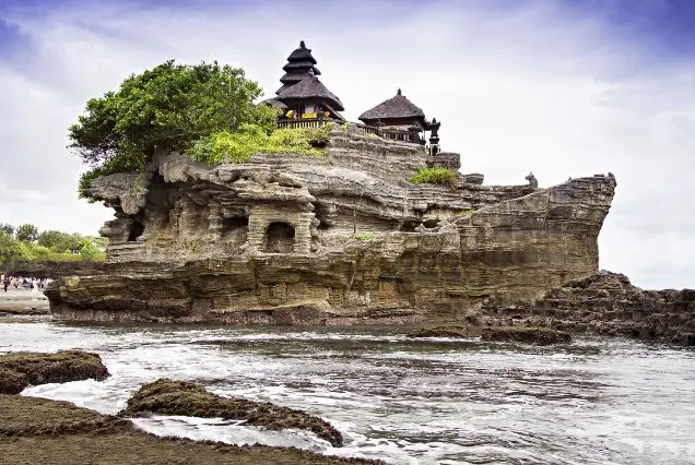 Tour Du Lịch Bali - Đền Tanah Lot
